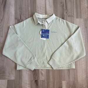 NWT Womens Champion Sage Green Oversized Cropped Sweatshirt
